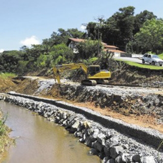 Aterro Mecanizado Grupo Construtor Terraplanagem